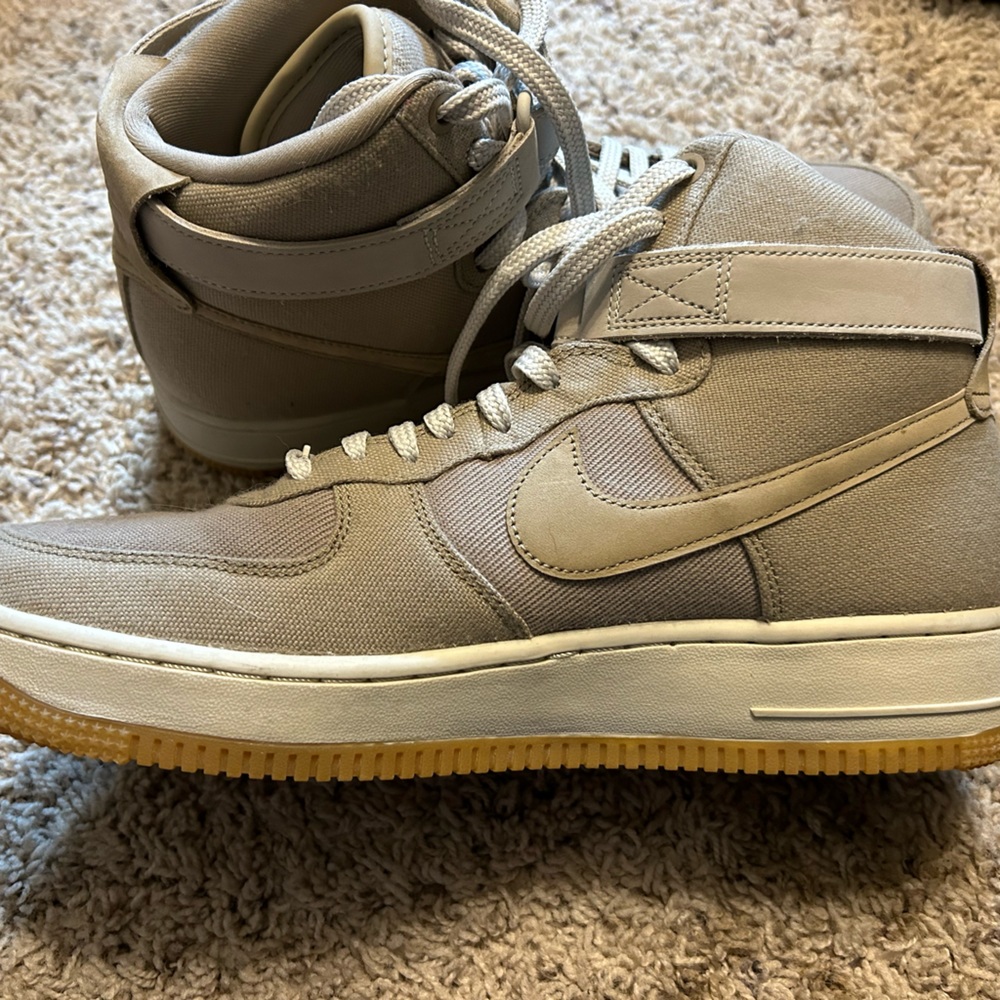 Nike Air Force One Hi Utility Shoes Women’s 11/Men’s 9.5